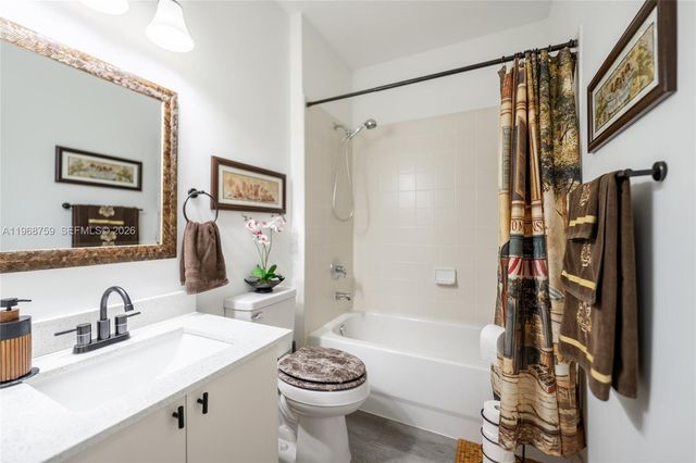 1205 NE 32nd Ter, Homestead, FL 33033