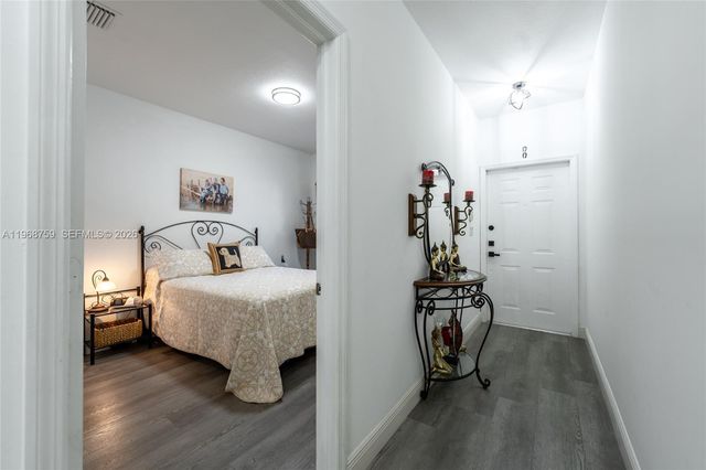 1205 NE 32nd Ter, Homestead, FL 33033