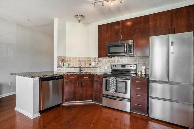 898 Oak Street SW 3213, Atlanta, GA 30310
