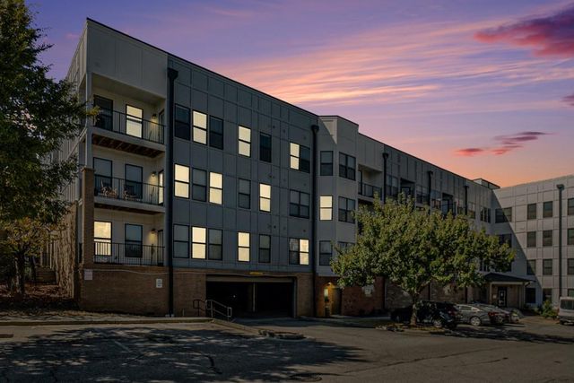 898 Oak Street SW 3213, Atlanta, GA 30310