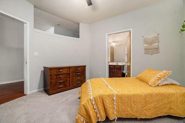 898 Oak Street SW 3213, Atlanta, GA 30310