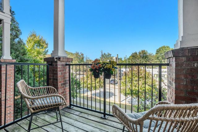 898 Oak Street SW 3213, Atlanta, GA 30310