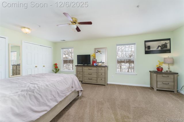 12274 Saint Andrews Way, Fenton Charter Township, MI 48430