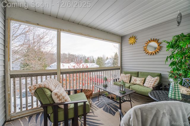 12274 Saint Andrews Way, Fenton Charter Township, MI 48430