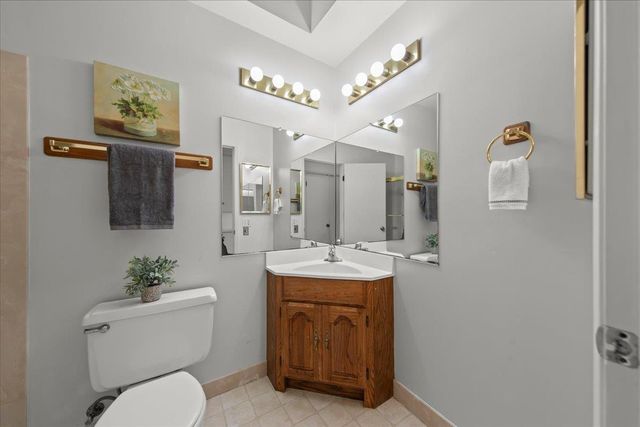 546 Compass Circle, Redwood City, CA 94065