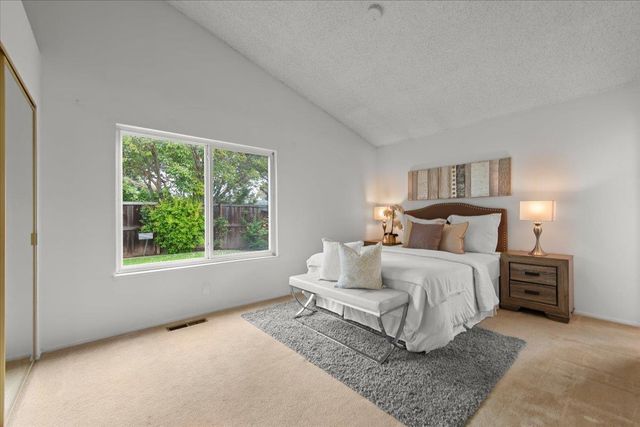 546 Compass Circle, Redwood City, CA 94065