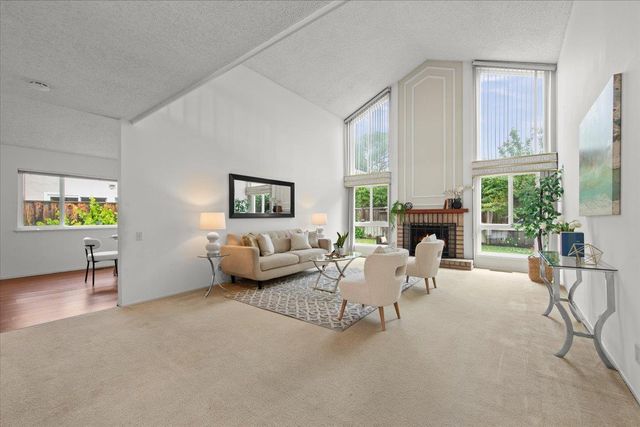 546 Compass Circle, Redwood City, CA 94065