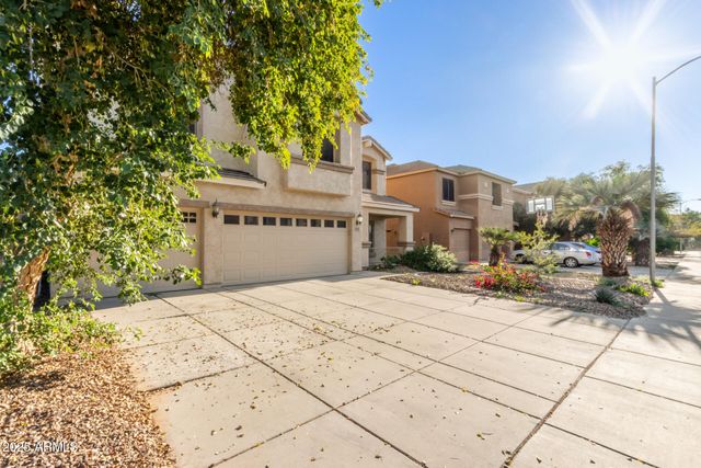 15221 W CORTEZ Street, Surprise, AZ 85379