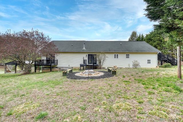 161 High Country Crossing, Morganton, GA 30560