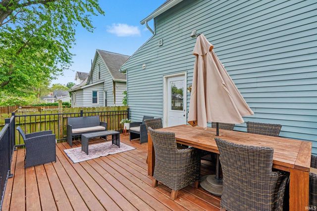 703 Gladstone, Elkhart, IN 46516