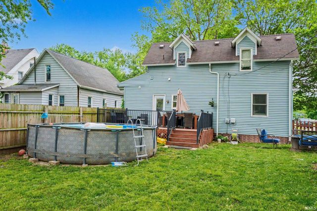 703 Gladstone, Elkhart, IN 46516