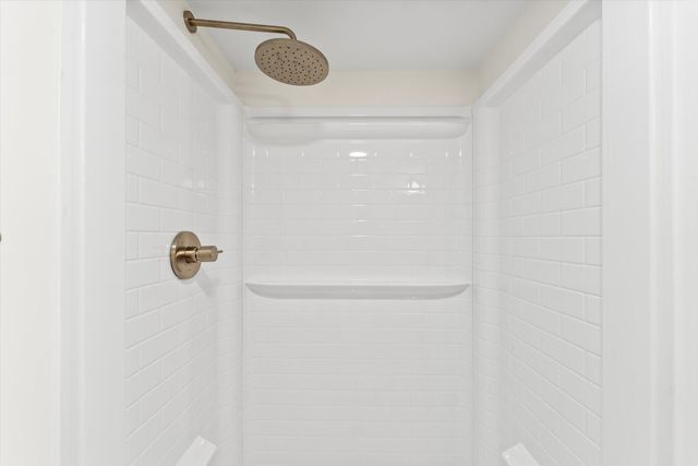 14041 Vernon Street, Oak Park City, MI 48237