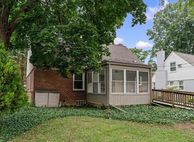 14041 Vernon Street, Oak Park City, MI 48237