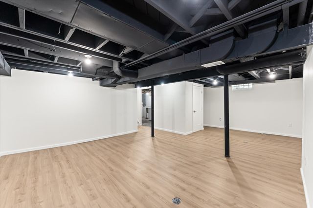14041 Vernon Street, Oak Park City, MI 48237