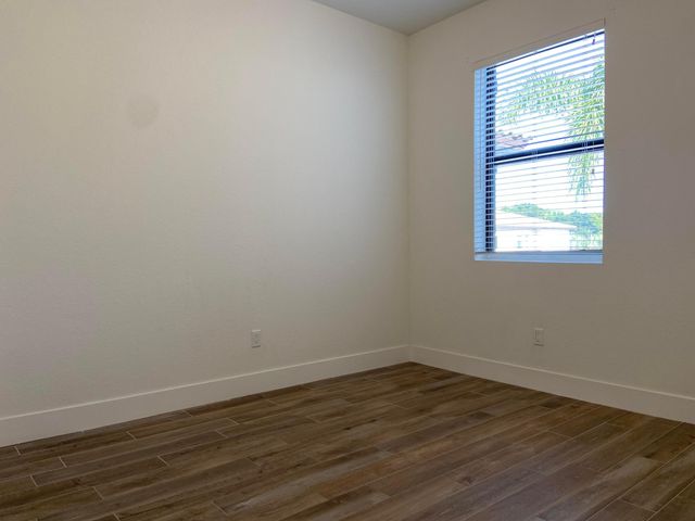 401 Bella Sol Way, West Palm Beach, FL 33406