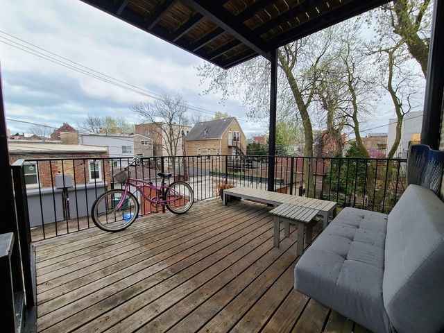 1135 N Damen Avenue 2R, Chicago, IL 60622