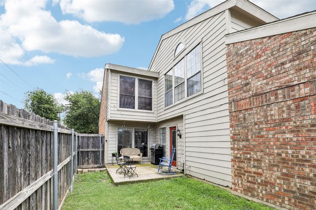 2531 Stanford Court, Carrollton, TX 75006