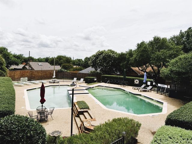 2531 Stanford Court, Carrollton, TX 75006