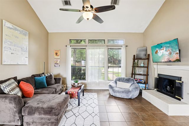 2531 Stanford Court, Carrollton, TX 75006