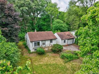 1975 Porter Road, White Lake Charter Township, MI 48383