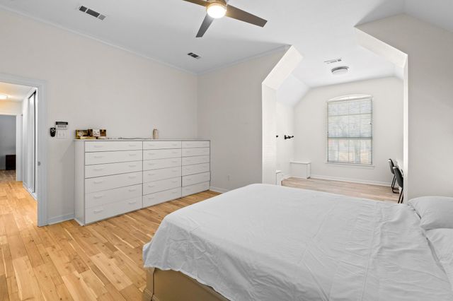 3203 Tom Green ST 3A, Austin, TX 78705