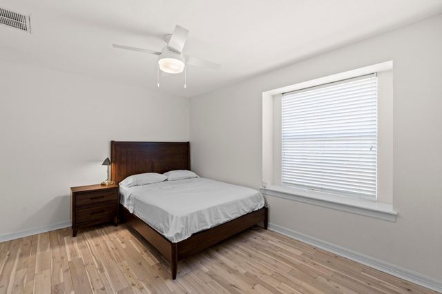 3203 Tom Green ST 3A, Austin, TX 78705