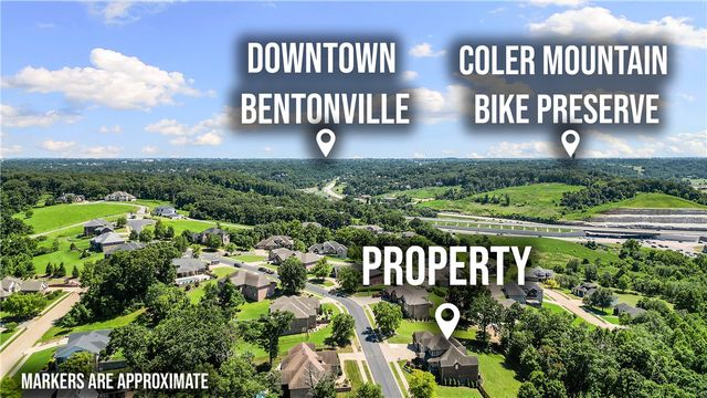 3607 NW Riverbend Road, Bentonville, AR 72712