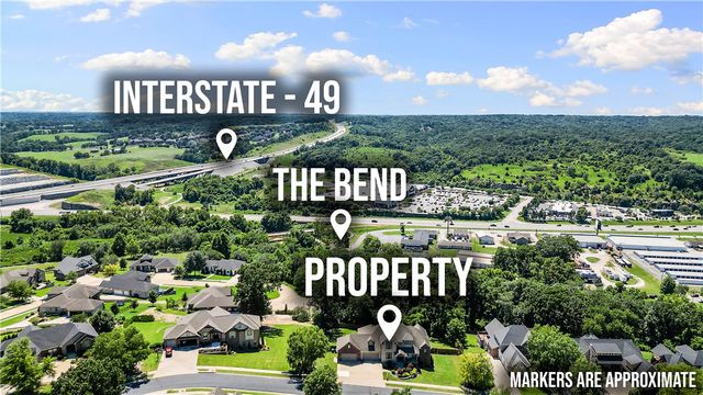 3607 NW Riverbend Road, Bentonville, AR 72712