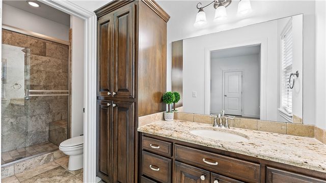 3607 NW Riverbend Road, Bentonville, AR 72712