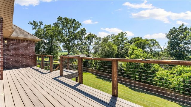 3607 NW Riverbend Road, Bentonville, AR 72712