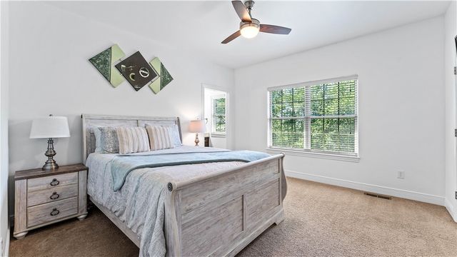 3607 NW Riverbend Road, Bentonville, AR 72712