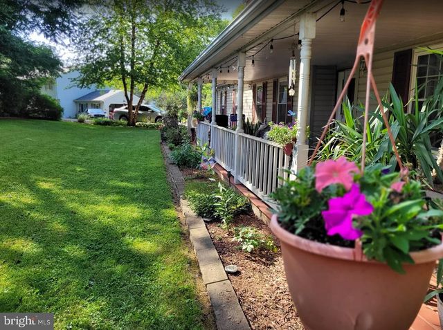 5746 MYRIAH CT, Warrenton, VA 20187