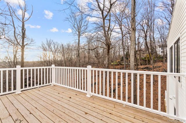 21 Pheasant Drive, Armonk, NY 10504