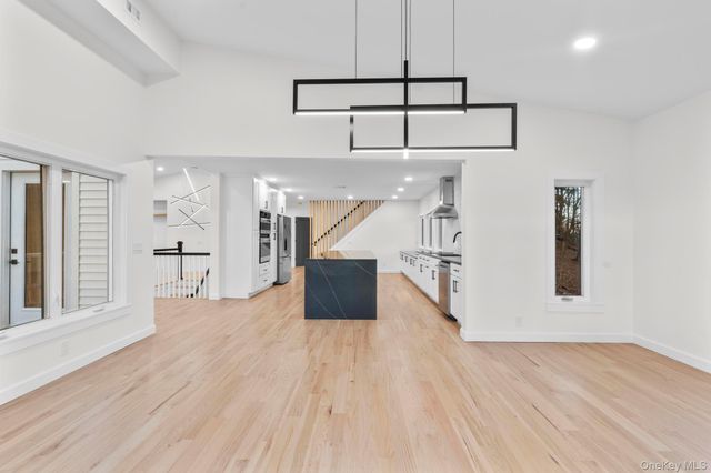 21 Pheasant Drive, Armonk, NY 10504