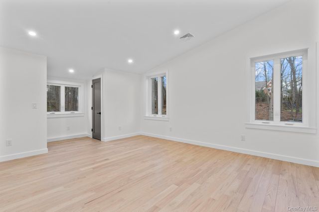 21 Pheasant Drive, Armonk, NY 10504