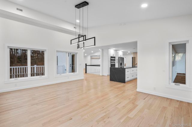 21 Pheasant Drive, Armonk, NY 10504