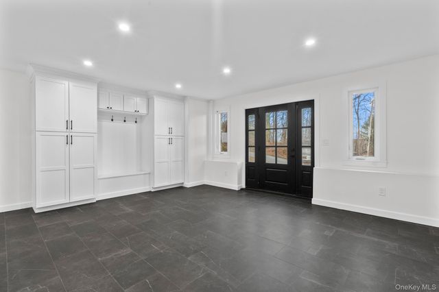 21 Pheasant Drive, Armonk, NY 10504