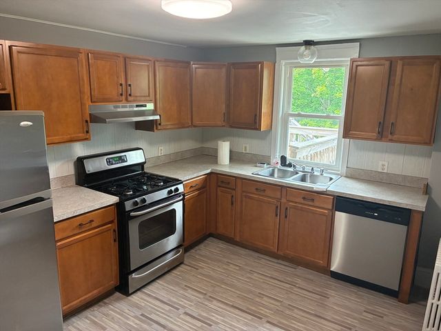 350 Plain Street 2, Braintree, MA 02184