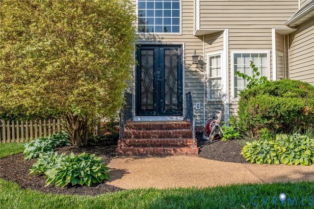 6555 St Cecelia Dr, Midlothian, VA 23112