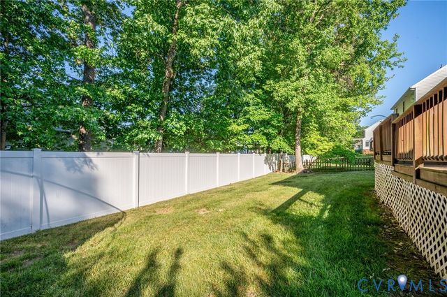6555 St Cecelia Dr, Midlothian, VA 23112