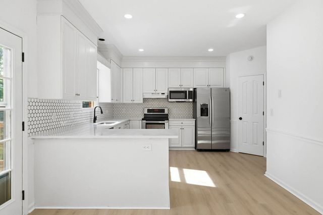 3002 Bowers Ln, Murfreesboro, TN 37129