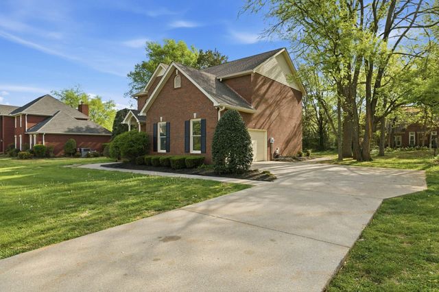 3002 Bowers Ln, Murfreesboro, TN 37129