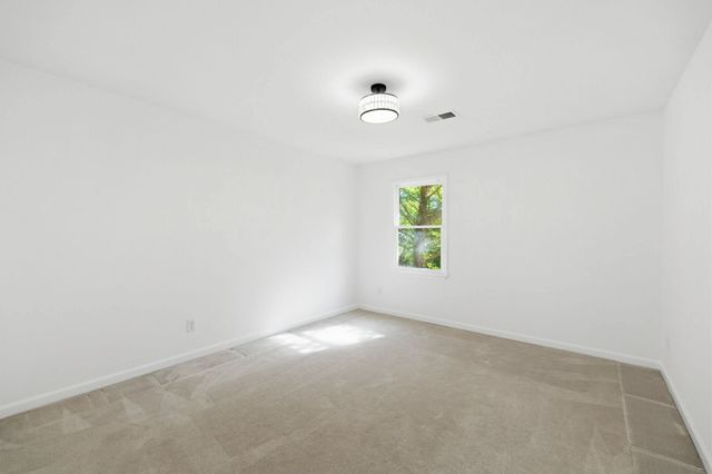 3002 Bowers Ln, Murfreesboro, TN 37129