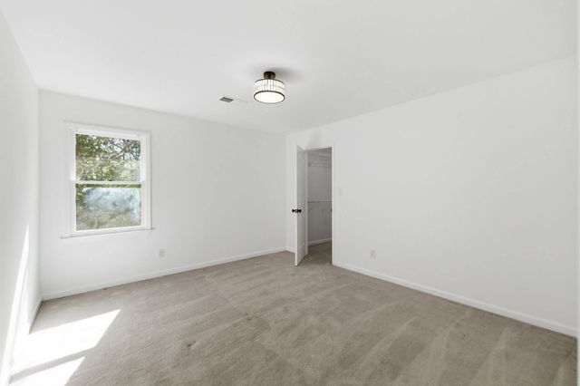 3002 Bowers Ln, Murfreesboro, TN 37129