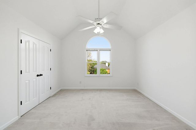 3002 Bowers Ln, Murfreesboro, TN 37129