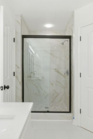 3002 Bowers Ln, Murfreesboro, TN 37129