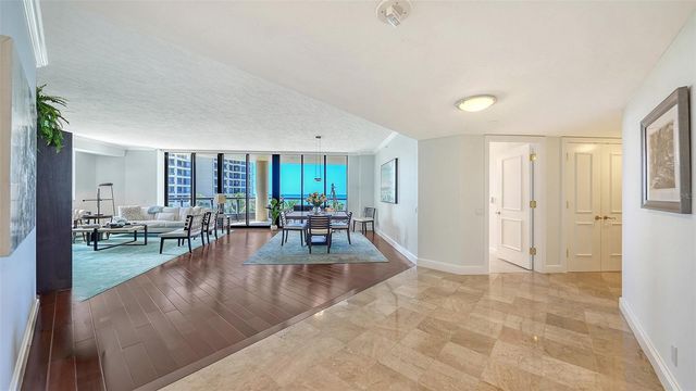 1241 GULF OF MEXICO DRIVE 303, Longboat Key, FL 34228