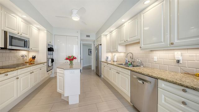 1241 GULF OF MEXICO DRIVE 303, Longboat Key, FL 34228