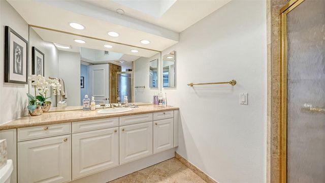 1241 GULF OF MEXICO DRIVE 303, Longboat Key, FL 34228