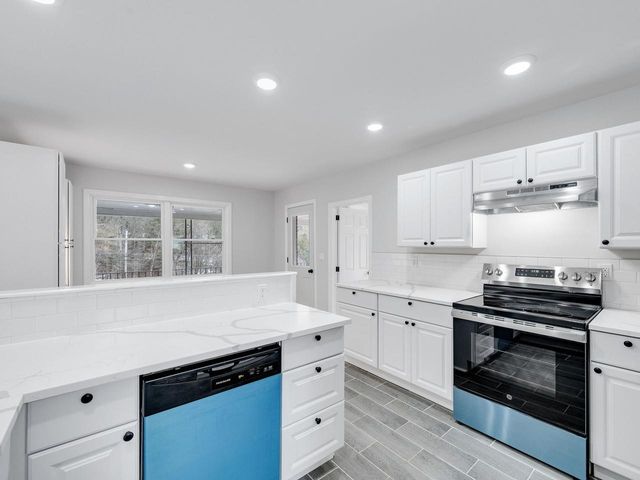 360 East Montpelier Road, Barre Town, VT 05641